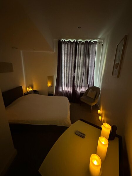 Fete masaj erotic cu/fara experienta